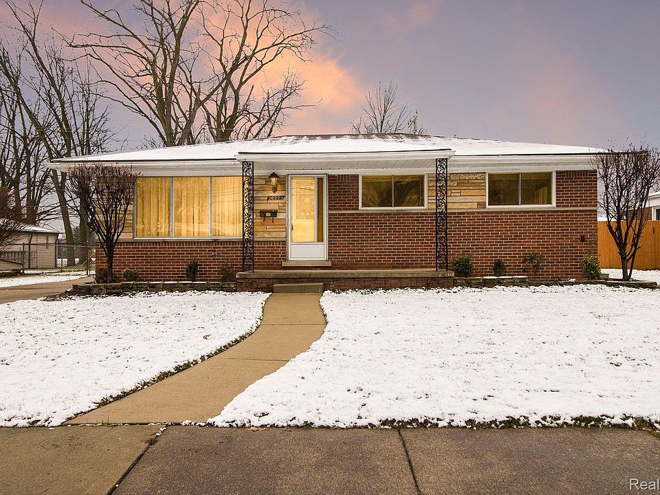 1st image of 26223 Midway St