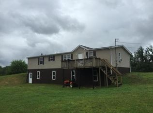 2916 Martinsburg Rd, Newark, OH 43055