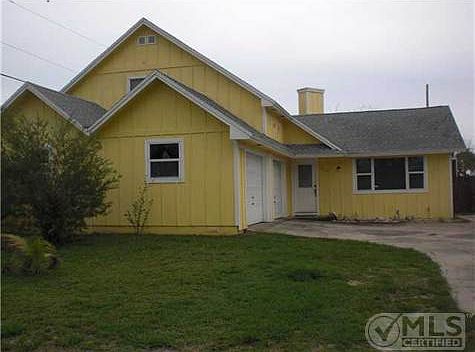 1st image of 18909 SE Hillcrest Dr