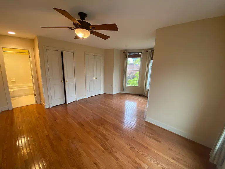 619 I St SE #A — Photo 20