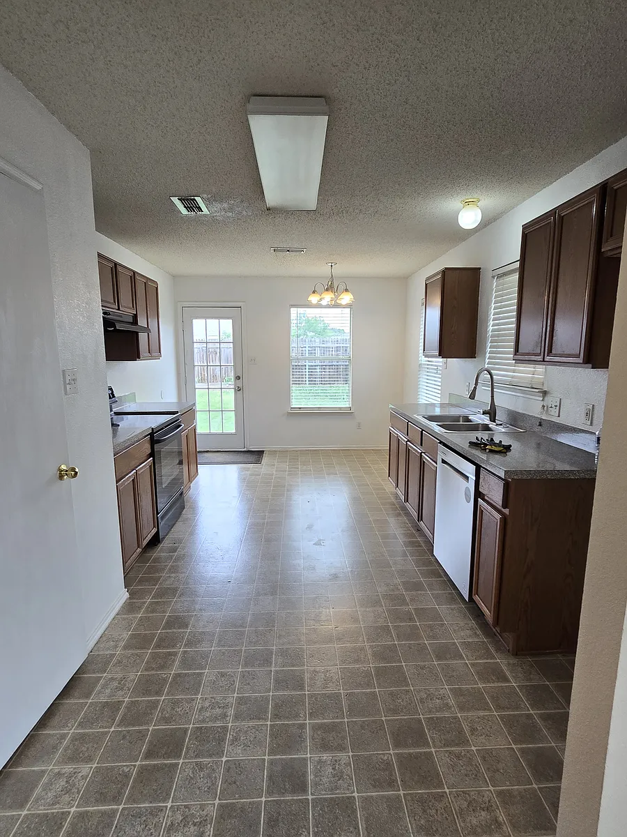 Building Photo - 7408 Ranger Way