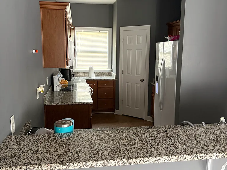 5001 Killam Ave #3 — Photo 18