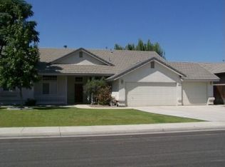 307 Via Esperanza, Bakersfield, CA 93314