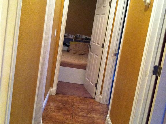 4th image of 27435 Stanford Ave