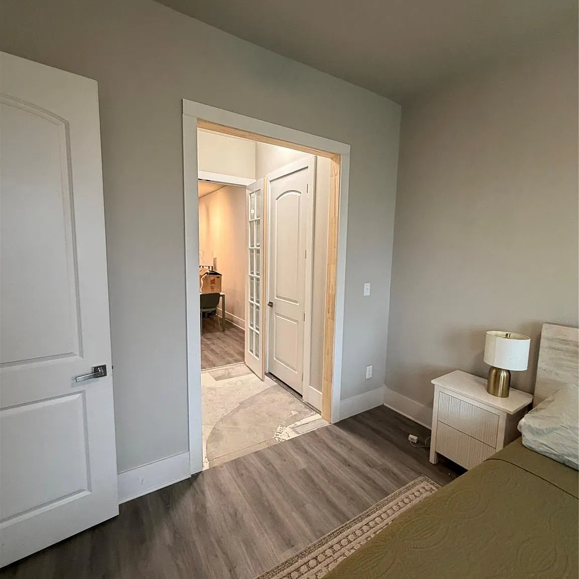 1 bed, 1.0 bath, 738 sqft, $1,595 — Photo 2