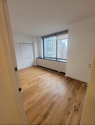 Rented by Oxford Property Group | media 7