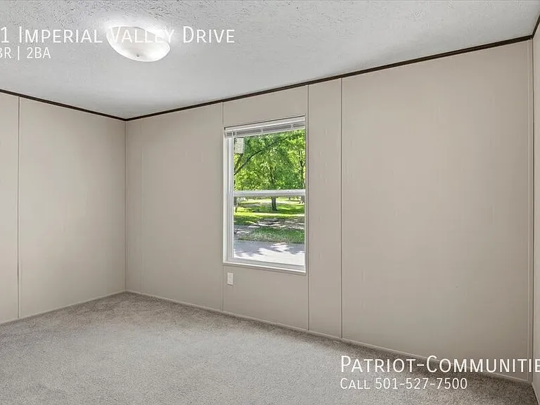 31 Imperial Valley Dr — Photo 15