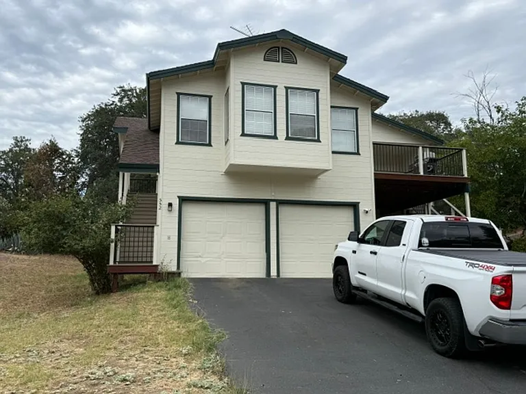 552 Bret Harte Dr — Photo 2