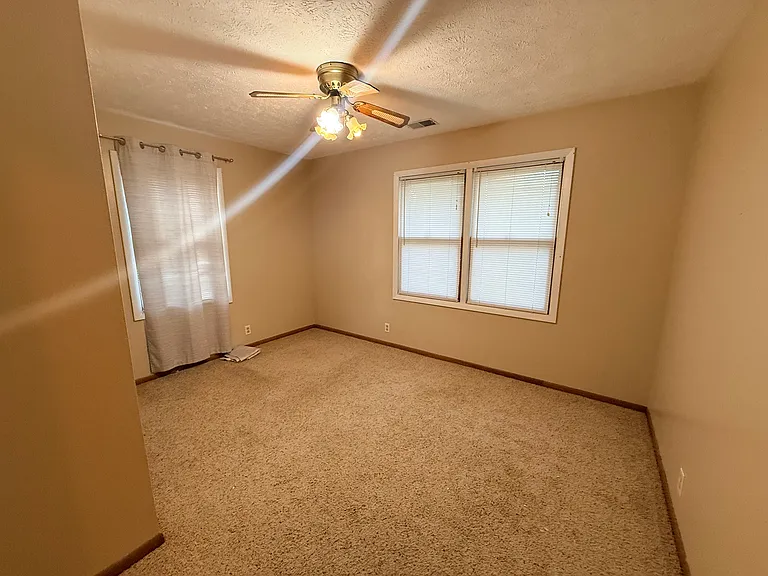 3106 Westgate Rd — Photo 26