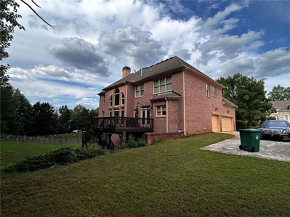 5th image of 4547 Mossey Dr