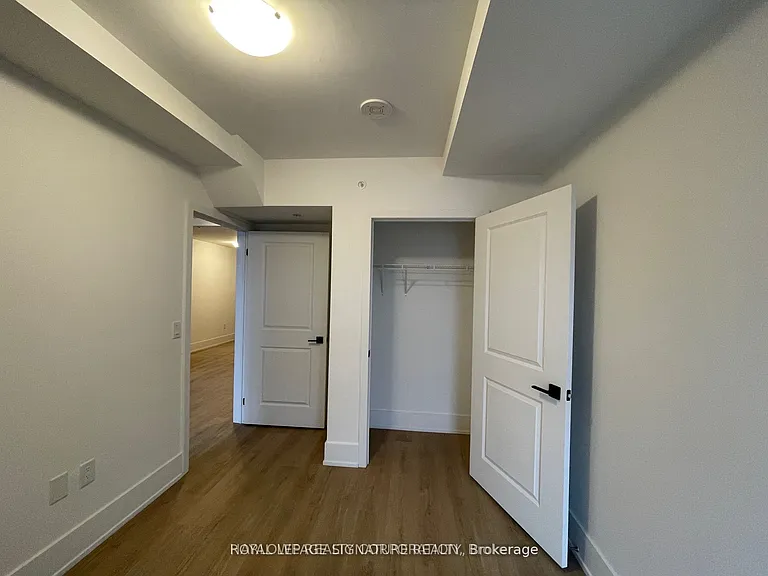 206 King St W #1306 — Photo 7