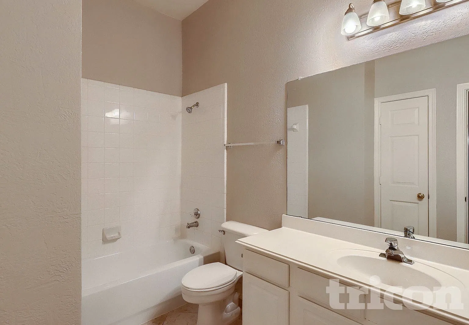217 S Village Drive McKinney TX — Photo 4