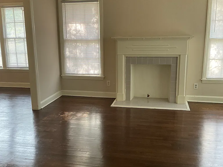 602 Dudley Dr — Photo 7