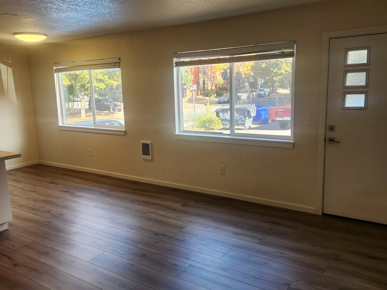 2 bed, 750 sqft, $1,650 — Photo 4