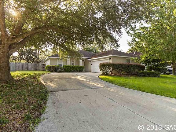 3rd image of 4353 NW 35th St
