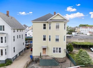 90 Montaup St, Fall River, MA 02724