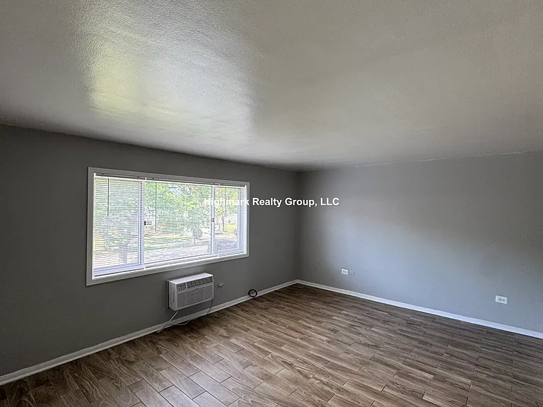 1306 Carol St #2BM — Photo 2