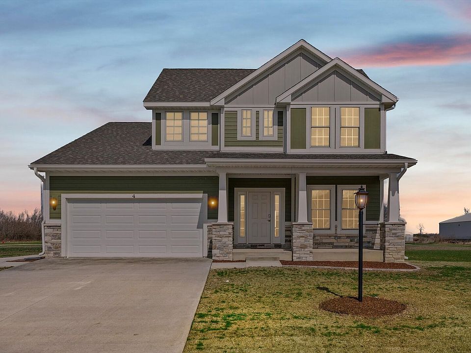 1st image of 4 Foxtrot Ln