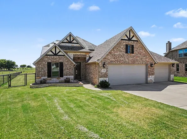 718 Cactus Creek Ct, Godley, TX 76044