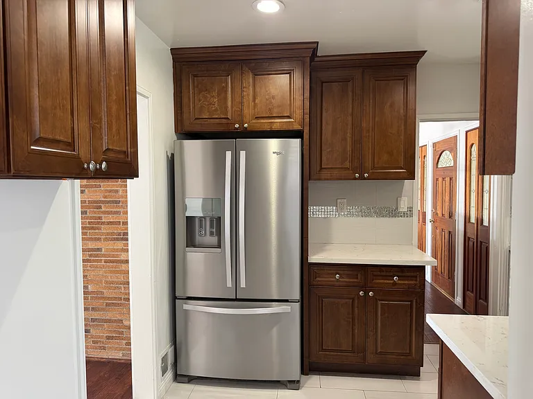2930 Sheffield Rd — Photo 5