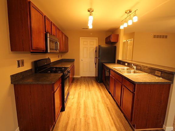 2nd image of 25853 Eastridge Ct