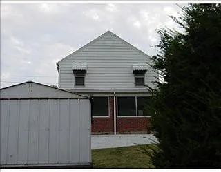 1208 Lower Meadow Ave photo 1