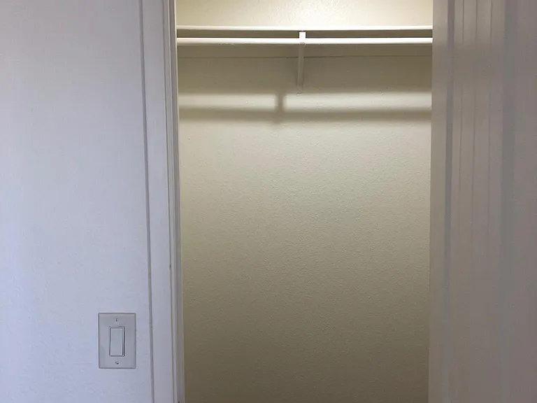 Walk-in closet