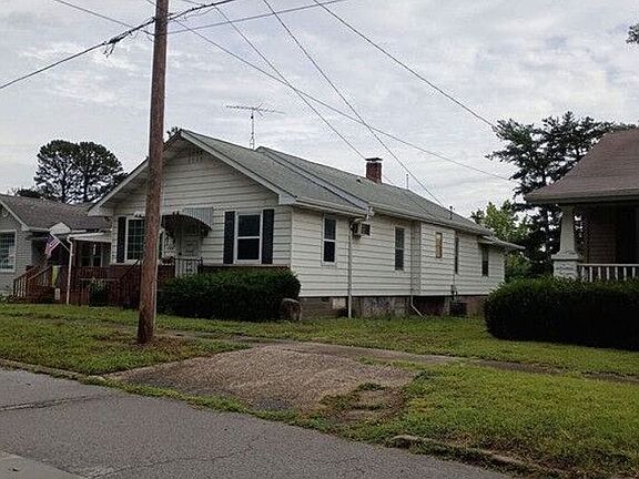 3rd image of 1709 Pace Ave