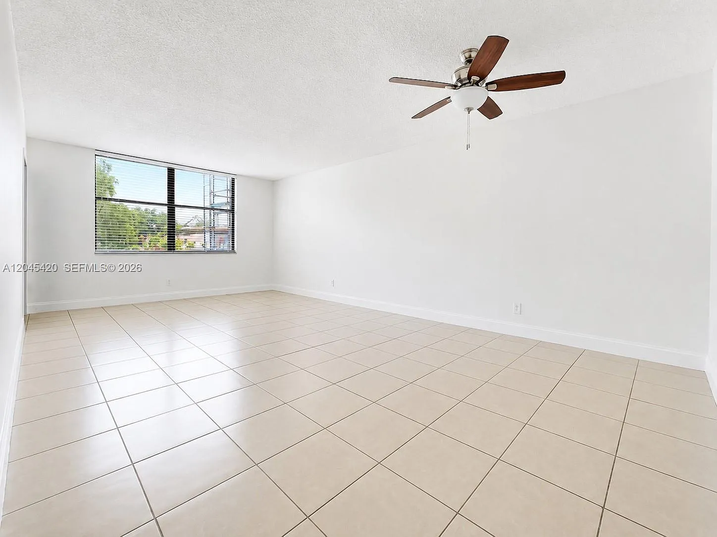 Emerald Hills C C Apts Co — Photo 3
