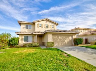 106 Saddleback Way, Perris, CA 92570