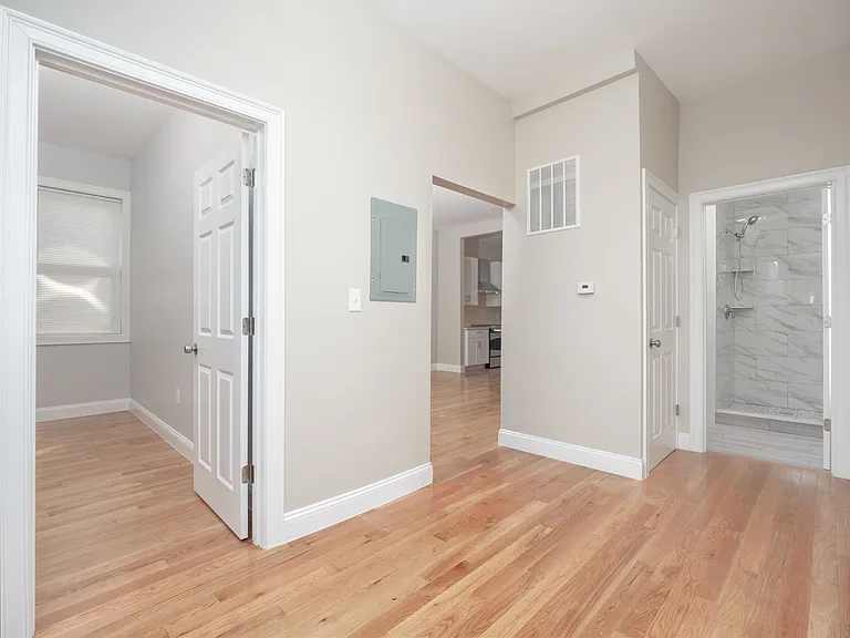 45 Crawford St #1 — Photo 6