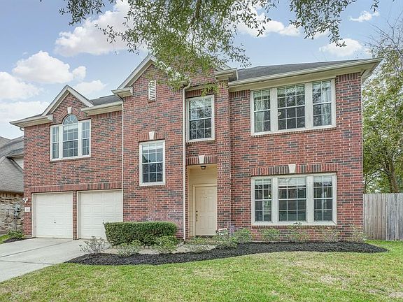 3rd image of 12202 Winthorne Ln