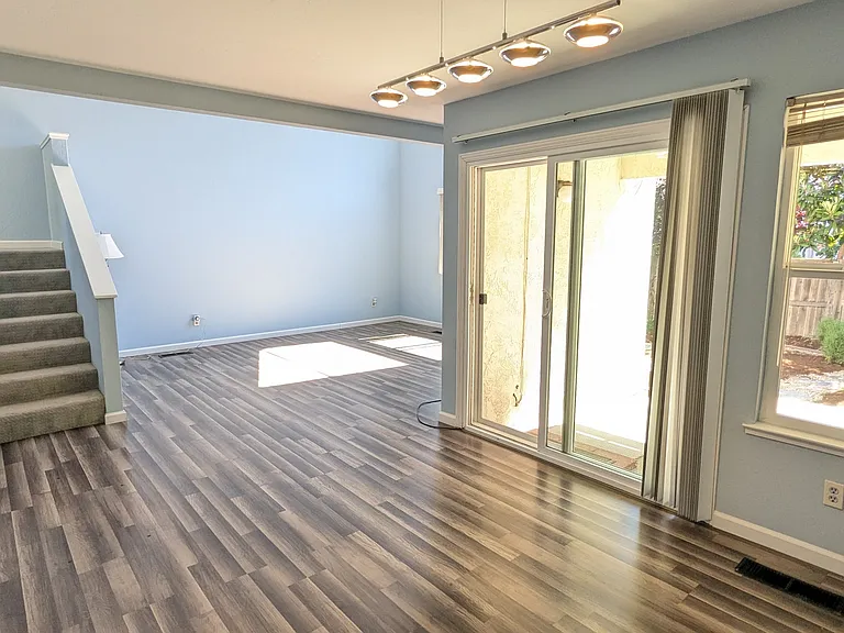 3506 McCoppin Park Ct — Photo 3