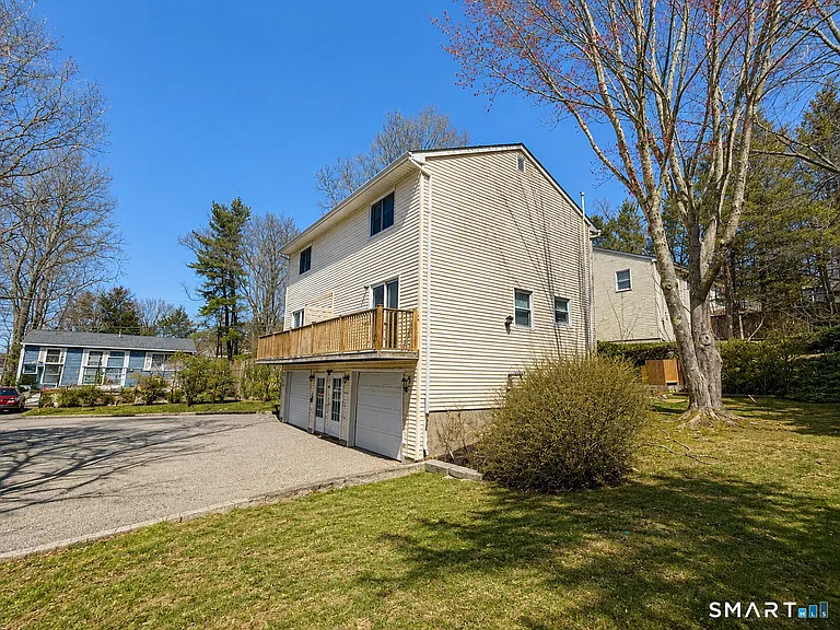 84 Wilmot St — Photo 16