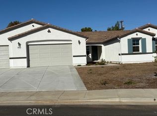 5829 Saddlehorn Ln, Jurupa Valley, CA 92509