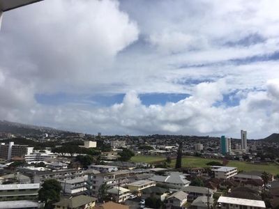 2542 Date St APT 905, Honolulu, HI, 96826