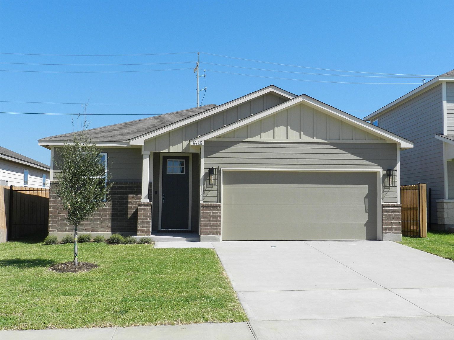 1618 Sambar Loop, Laredo, TX 78045 | Zillow