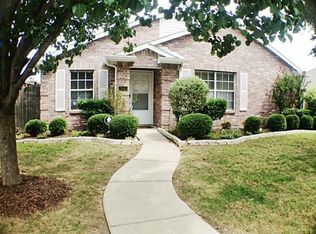 2043 Diamond Ridge Dr, Carrollton, TX 75010