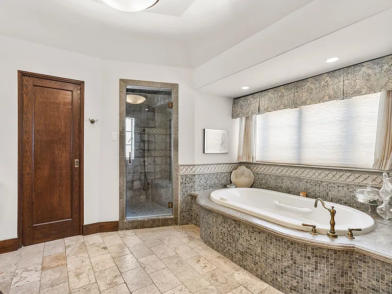 3325 Inwood Dr — Photo 28