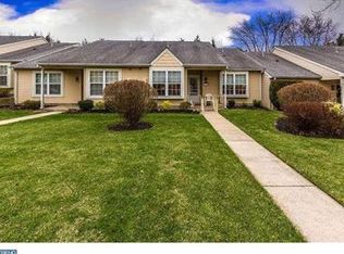 1340 Thornwood Dr #1340, Mount Laurel, NJ 08054