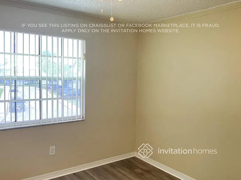 631 Royal Palm Way — Photo 11