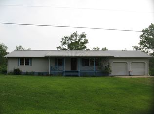 887 Shelton Rd, Trenton, GA 30752