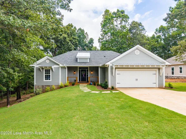 726 Stillwaters Dr, Dadeville, AL 36853