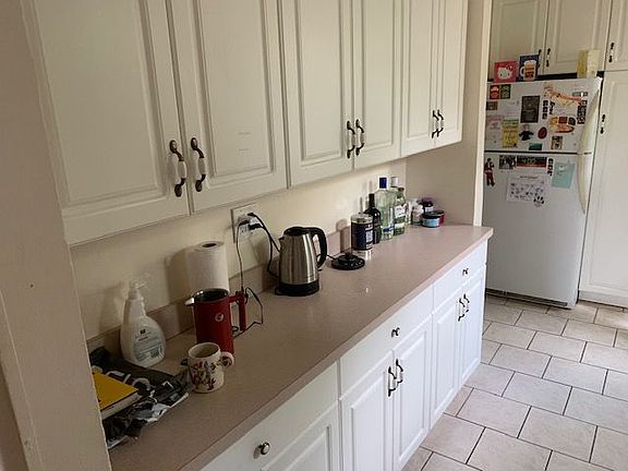 4th image of 47-39 40th St APT 6G