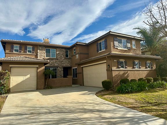 2nd image of 31602 Waterfall Way