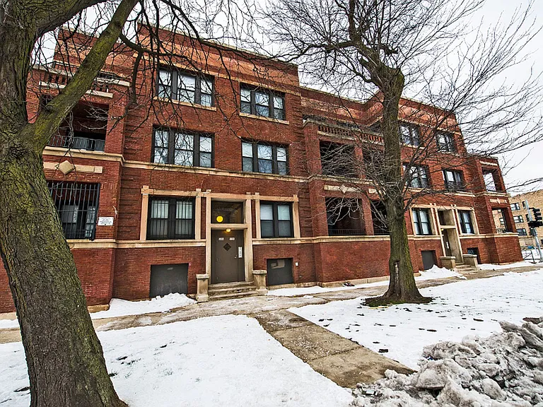 5300 S Michigan — Photo 43
