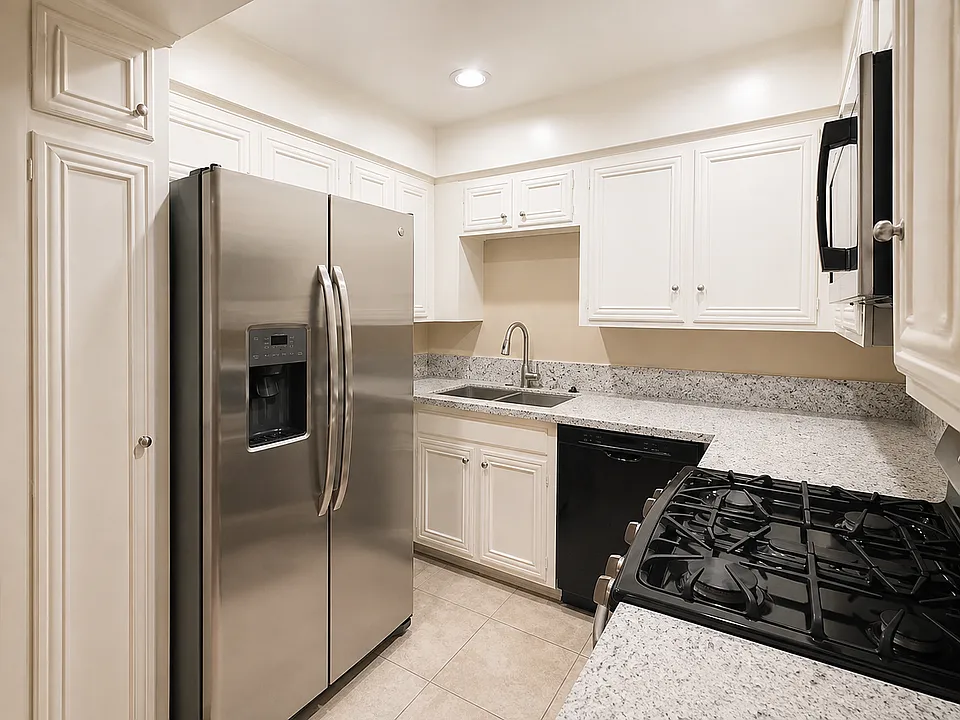 2 Bedroom 2 Bathroom