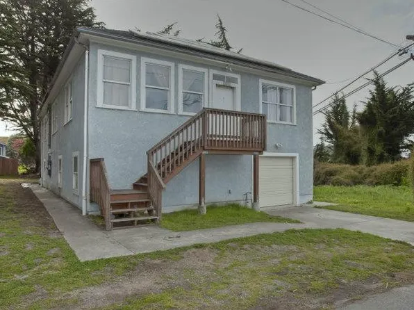 502 Vermont Ave, Moss Beach, CA 94038