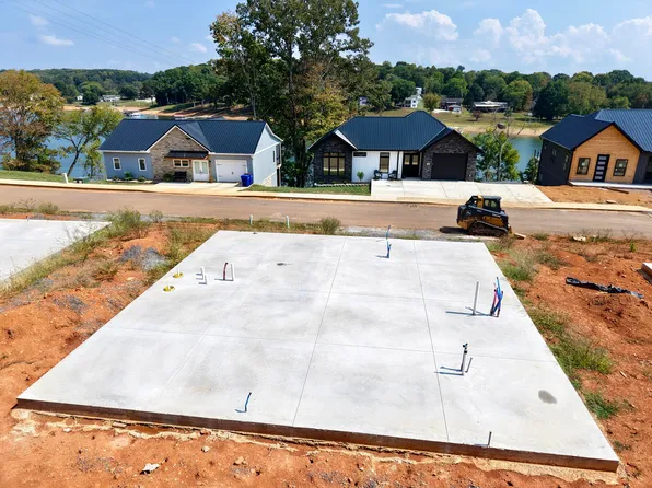 178 Lakeshore Bay Dr, Jefferson City, TN 37760