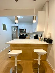 Rented by R New York